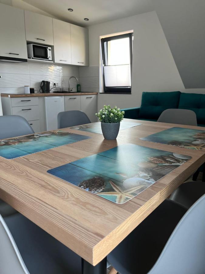 Apartamenty Pod Sosnami 萨比诺瓦 外观 照片
